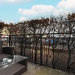 Dwupoziomowy Zmigrodzka Z Tarasem W Poznaniu By Renters Appartement