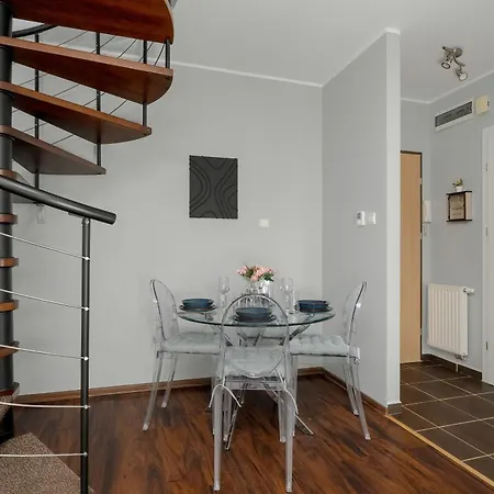 公寓 Dwupoziomowy Zmigrodzka Z Tarasem W Poznaniu By Renters 波兹南