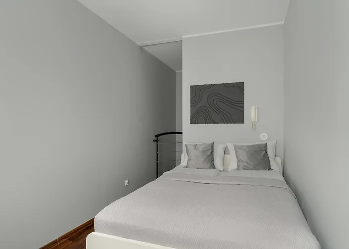 Dwupoziomowy Zmigrodzka Z Tarasem W Poznaniu By Renters 公寓 波兹南