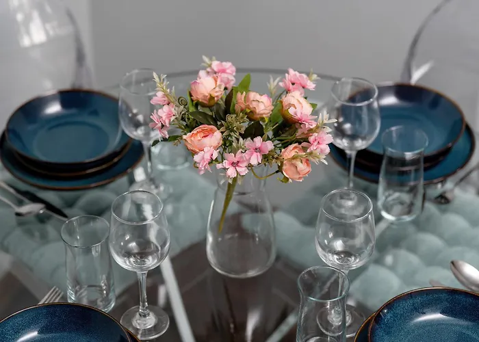 Apartman Dwupoziomowy Zmigrodzka Z Tarasem W Poznaniu By Renters *