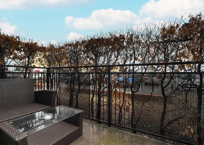 Dwupoziomowy Zmigrodzka Z Tarasem W Poznaniu By Renters Apartman